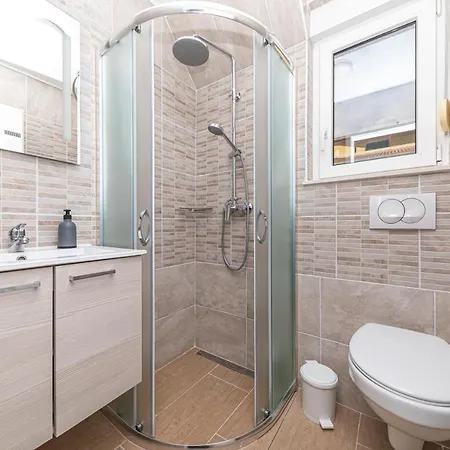Apartament Jelena *