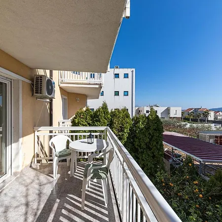 Jelena Apartament Kaštela