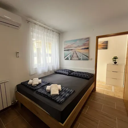 Apartament Jelena *